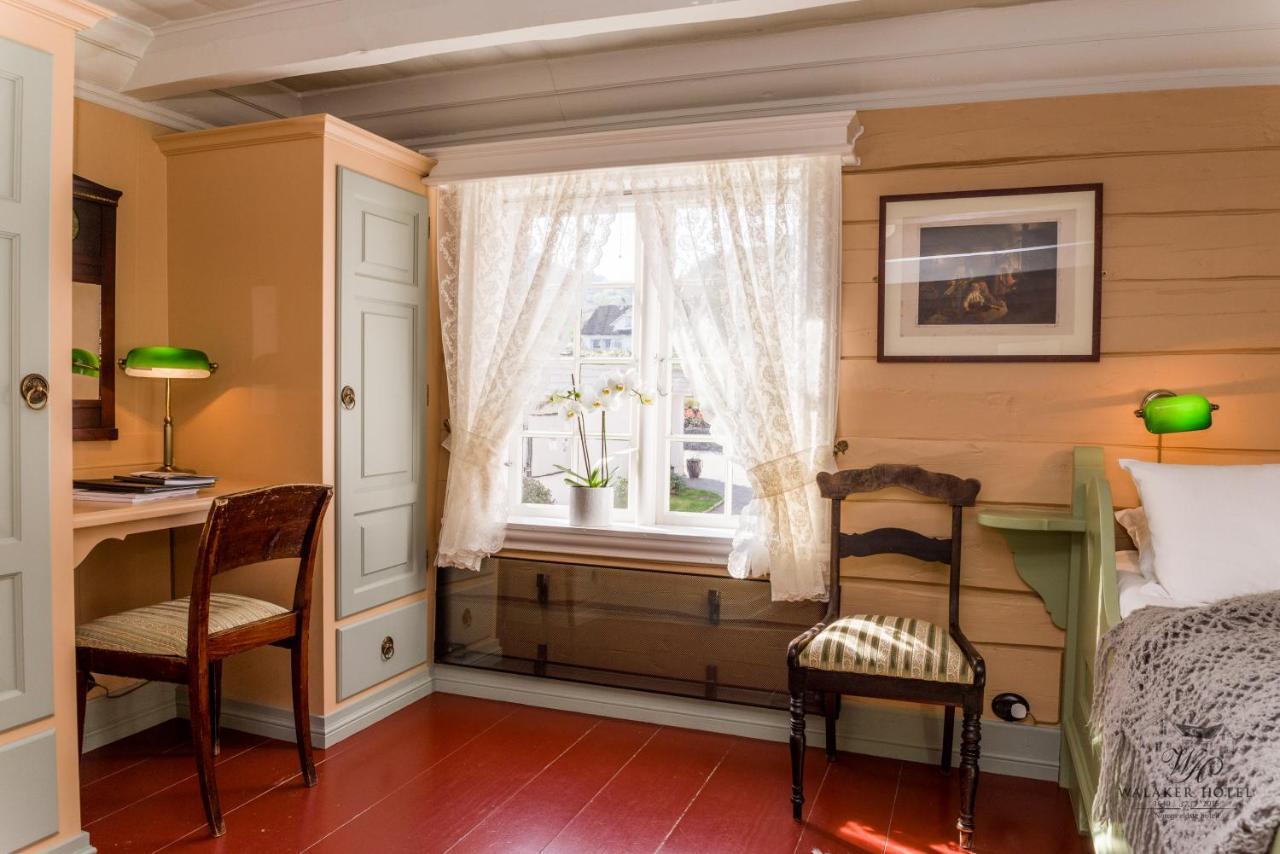 Walaker Hotel Solvorn Εξωτερικό φωτογραφία